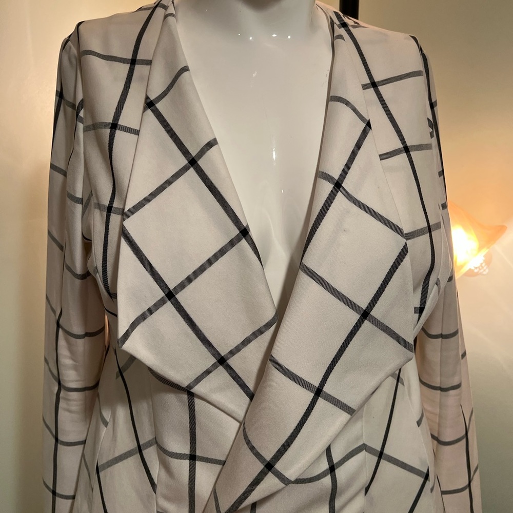 2pc Lane Bryant suit wide leg capris/jacket